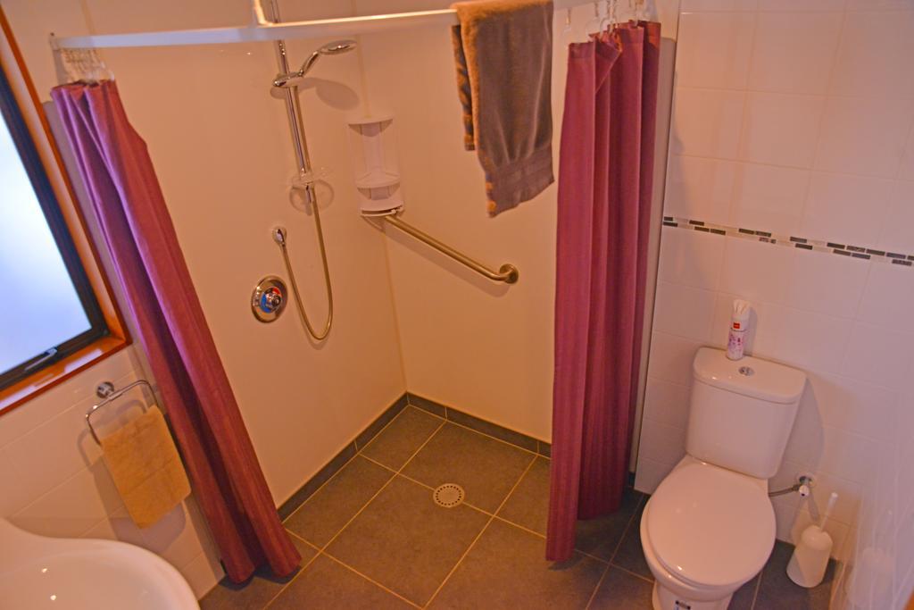 Ashlar Motel Invercargill Room photo